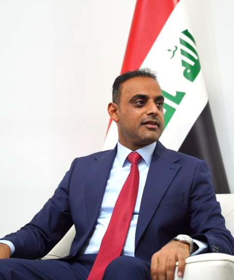 نائب محافظ البصرة  يوضح آلية تنسيب عقود الشباب والرياضة إلى الشركات النفطية