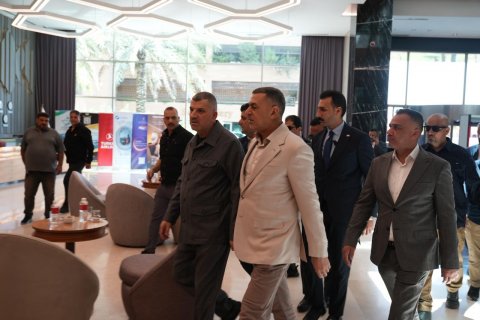 وزير النقل يصل إلى محافظة البصرة