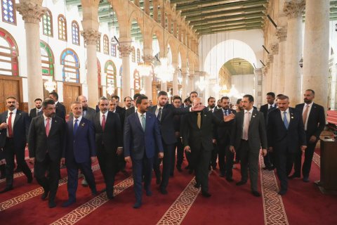 الزيدي يزور الجامع الأموي في دمشق