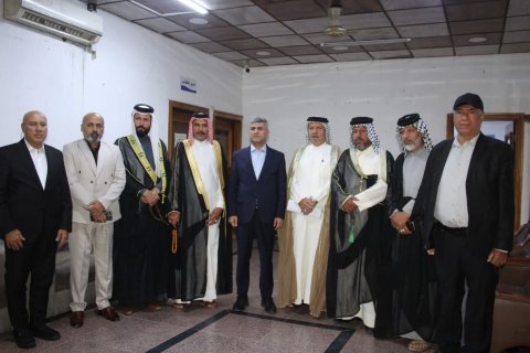 مسؤول دولة القانون في البصرة يناقش مع شيوخ العشائر بالمحافظة التعاون المشترك في فرض هيبة الدولة ومحاربة الظواهر السلبية