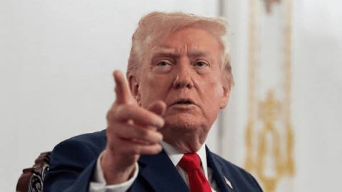 ترامب: أعتقد أن الأمر سينتهي قريبًا جدًّا لأن الإيرانيين لا يمكن أن يستمروا على هذا الحال