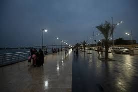 متنبئ جوي : تشتد الفعالية الجوية تدريجياً مساء غدٍ الأربعاء وتستمر حتى منتصف نهار الجمعة