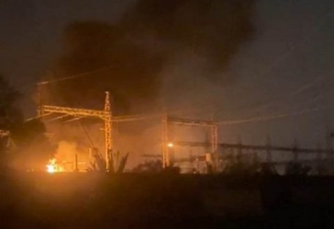 مسؤولون: السيطرة على حريق بمحطة الخور وإعادة خطوط الكهرباء تدريجياً في البصرة