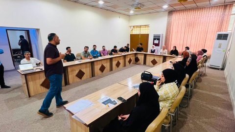 ندوة توعوية  في البصرة  تناقش  مخاطر الهجرة  غير النظامية