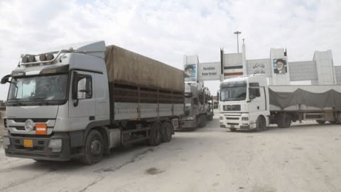 بطريق مركب بري وسككي... عبور أول شحنة ترانزيت من العراق عبر منفذ برويز خان الى الخارج