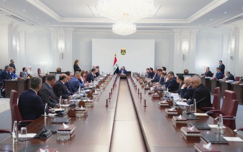 مجلس الوزراء يوافق على منح فرصة امتحانية واحدة لطلبة الثالث المتوسط والسادس الإعدادي الراسبين بما لا يزيد عن (4) مواد