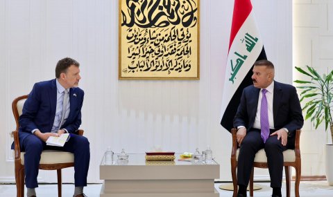 وزير الداخلية يبحث تعزيز التعاون المشترك مع ممثل مفوضية الأمم المتحدة لشؤون اللاجئين