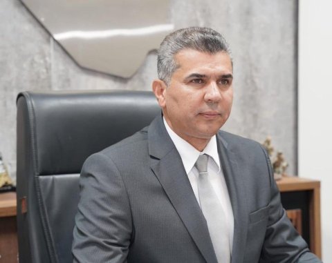 سعد معن يعلن القاء القبض على قاتل شهيدي حادثة الدورة