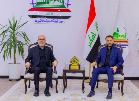 وزير النفط  يصل  محافظة النجف الأشرف ويلتقي محافظها