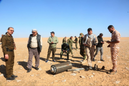 رفع العشرات من المخلفات الحربية من بادية النجف 