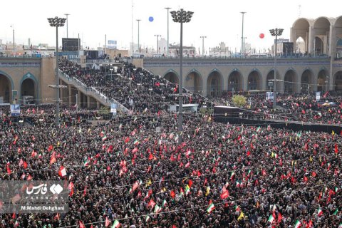 بدء مراسم تشييع جثمان المرشد الأعلى السيد علي خامنئي