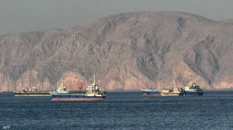 استهداف سفينة قرب سواحل عمان