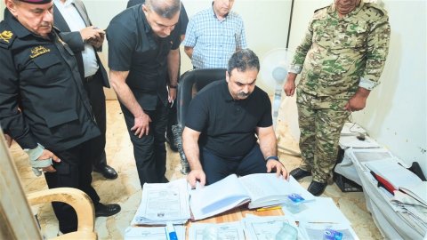 بعد إحباط محاولة تهريب داخل صهريج نفطي .. الوائلي يتفقد منفذ الوليد الحدودي