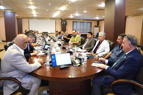 شركة الحفر العراقية تبحث مع شركة ايطالية ابرام عقد مشاركة