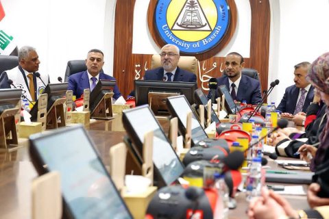 في اجتماع مجلس جامعة البصرة .. وزير التعليم يؤكد اهمية تنمية قدرات الطلبة والمضي في تطوير رؤية الجامعة المنتجة