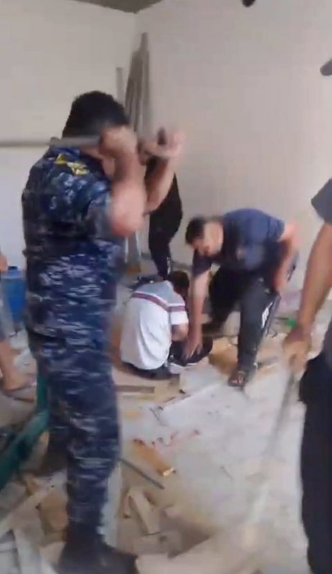 الداخلية : اجراءات قانونية بحق منتسب اعتدى على مواطن.. وإيداعه التوقيف