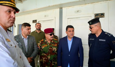 منفذ شط العرب في البصرة يستقبل اول باخرة تقل زواراً إيرانيين للمشاركة في الاربعينية