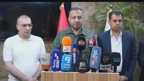 وكيل الكهرباء يطمئن أهالي البصرة: المحافظة تحتفظ بحصتها المقررة من الطاقة الكهربائية