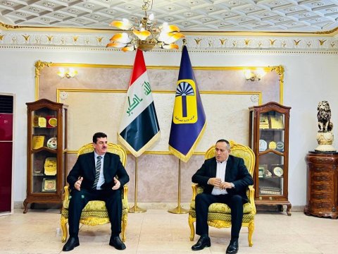 حزبا الامة العربية والامانة يبحثان الوضع السياسي الراهن و التداعيات الخطره التي تعصف بالمنطقة 