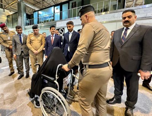 النجف تودع أولى قوافل حجاج بيت الله الحرام 