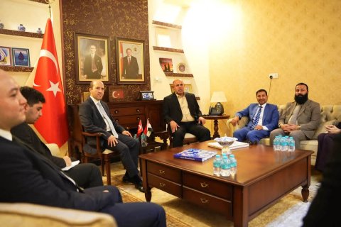 مجلس محافظة البصرة والقنصلية التركية يبحثان تعزيز الشراكة الثنائية وتوسيع آفاق التعاون المشترك