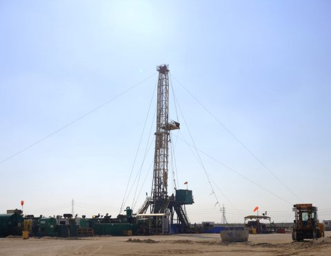 شركة الحفر العراقية تنجز استصلاح بئرين في حقل الزبير النفطي