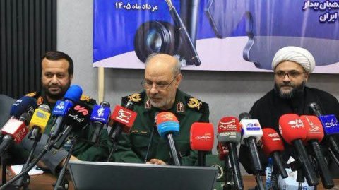 متحدث الحرس الثوري: فتح مضيق هرمز مرهون بقبول الشروط الإيرانية