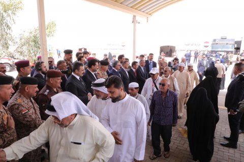 المنافذ الحدودية  : إجراءات متقدمة وتنسيق أمني محكم  ... انطلاق  تفويج حجاج بيت الله الحرام  براً عبر منفذ عرعر