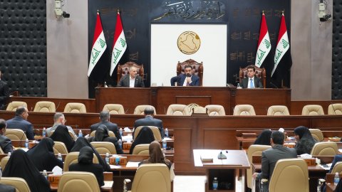 مجلس النواب يصوت على إعفاء رئيس الهيئة الوطنية للاستثمار من منصبه واحالة الملفات للنزاهة