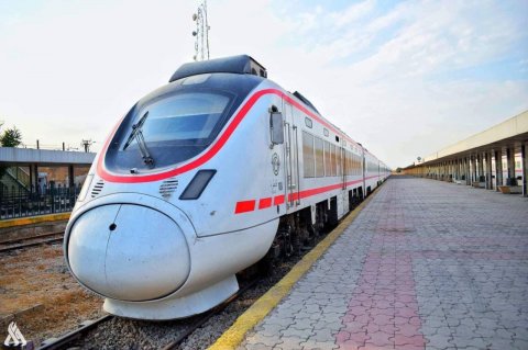 إيقاف رحلات قطار المسافرين بغداد _ بصرة وبالعكس بسبب الظروف الجوية