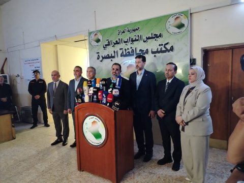 مهلة 48 ساعة.. نواب عن البصرة يطالبون الحكومة بالتراجع عن حظر الطيران الإيراني