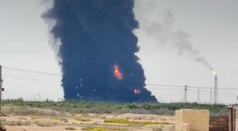وزارة النفط أصدر توضيحا بشأن وقوع حريق في حقل الأحدب النفطي