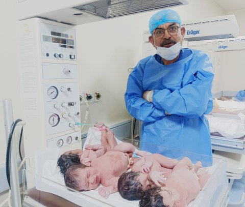 امرأة عشرينية تضع اربعة  توائم   بعد عقم ثانوي دام 8 سنوات في البصرة