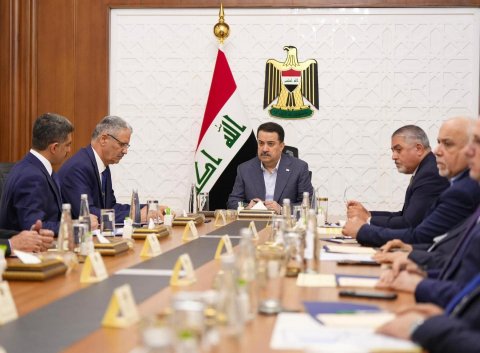 السوداني  يترأس اجتماعاً خاصاً بتقييم الوضع النفطي والطاقة في البلاد