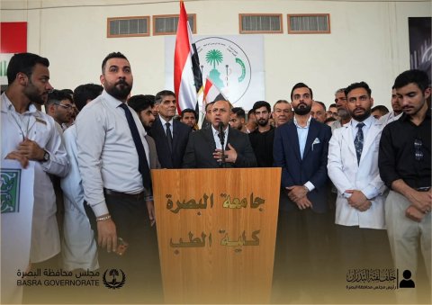 رئيس مجلس محافظة البصرة يلتقي طلبة كلية الطب ويبحث مطالبهم