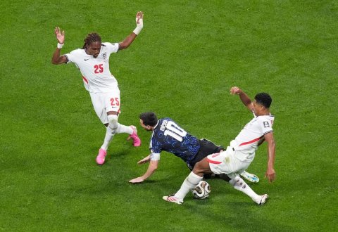 الارجنتين يفوز على إنكلترا ويضرب موعدا مع اسبانيا في نهائي كأس العالم