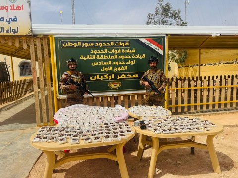 قوات الحدود تُحبط محاولة تهريب بالون هوائي محمّل بأكثر من 34 كغم من المخدرات على الشريط الحدودي غربي الأنبار
