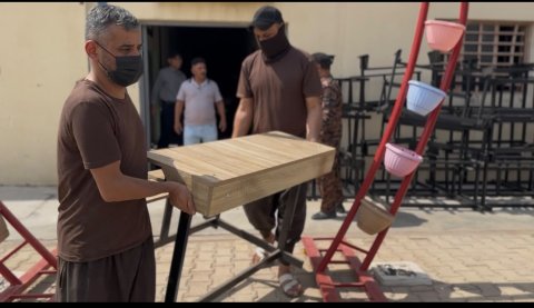 حملة (مدرستي أجمل ) تنفذ من داخل أسوار سجن النجف الأشرف