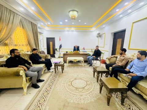 قائممقام الزبير يبحث إنشاء أربع محطات كهربائية لمعالجة الاختناقات في القضاء