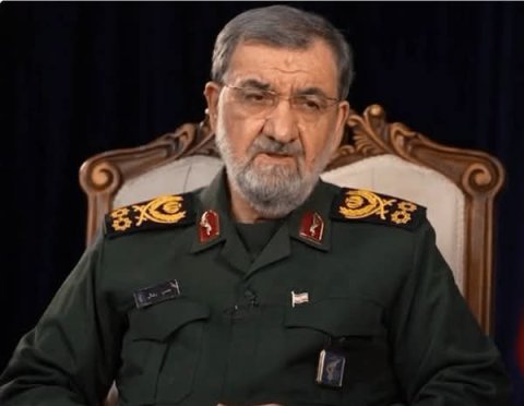 اللواء رضائي: أي حرب جديدة مع أمريكا ستكون أوسع وأكثر إيلاما