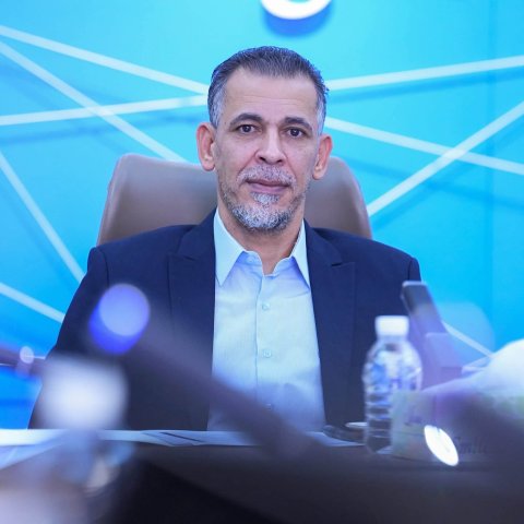 بإجماع المكتب التنفيذي. ..اتحاد الكرة يتمسك بخدمات الأسترالي غراهام أرنولد مدرباً للمنتخب الوطني 