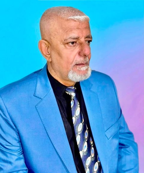 وأرخى  من  الأعمار... الشاعر وليد حسين / بغداد