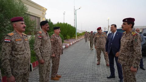 رئيس أركان الجيش يجري زيارة تفقدية الى قيادة عمليات البصرة لمتابعة جاهزية القطعات العسكرية