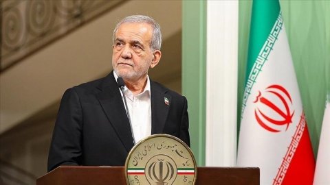 الرئيس الايراني:  نتعرض لضغوط خارجية لزعزعة الاستقرار الداخلي وإضعاف التماسك الوطني
